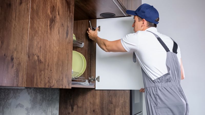Custom Cabinet Service
